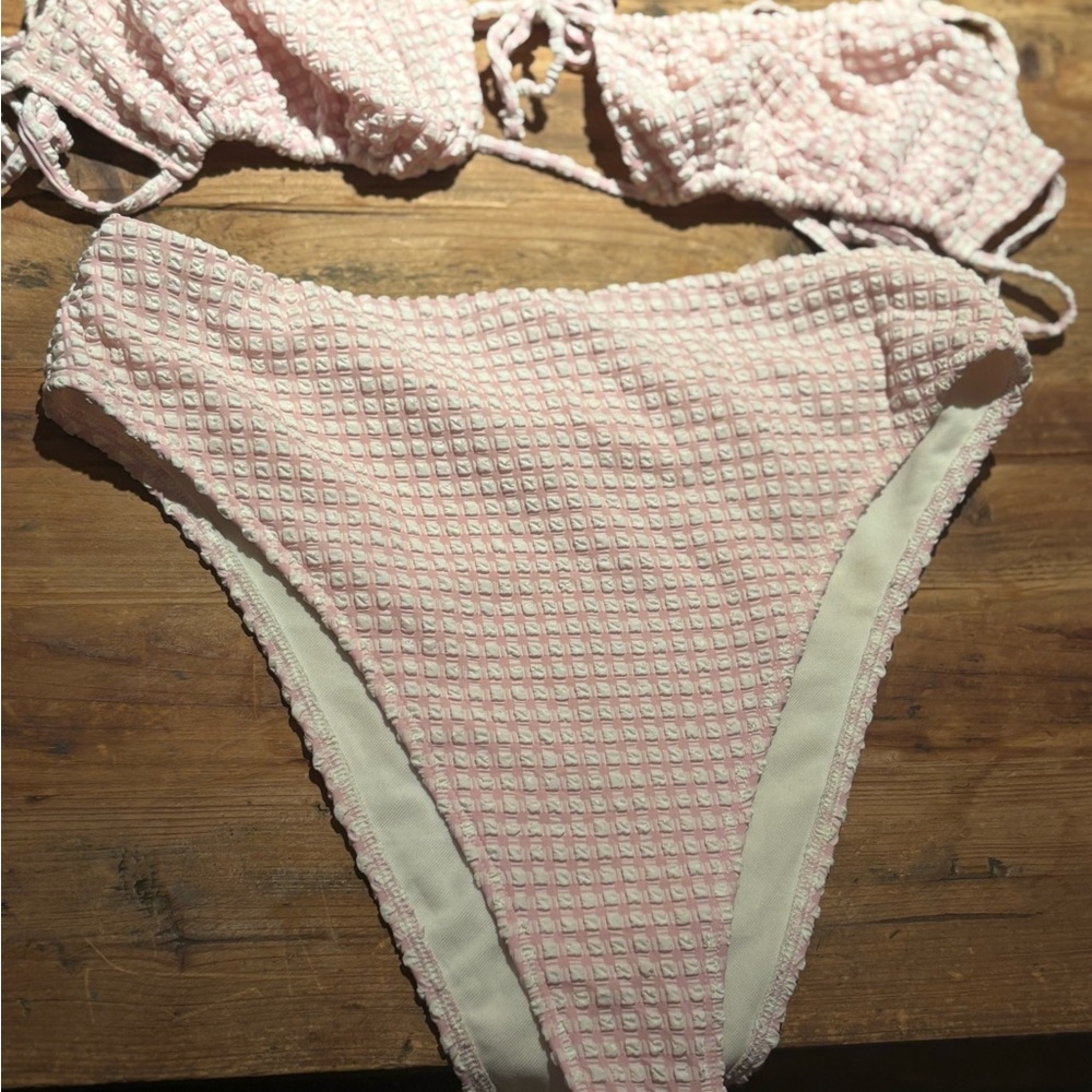 Abercrombie & Fitch Pink Textured swimsuit